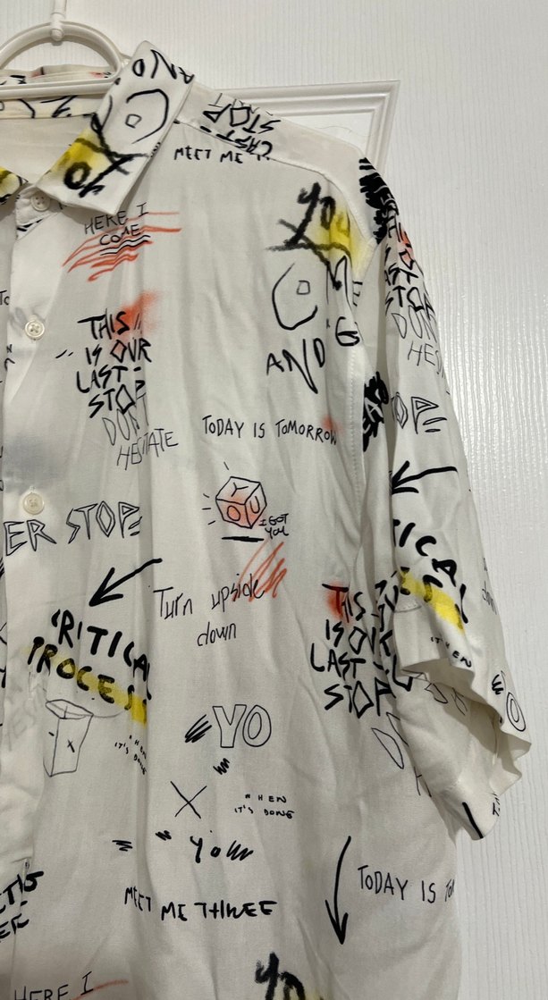 Beyaz Baskılı Kısa Kollu Erkek Gömlek - Görsel 2