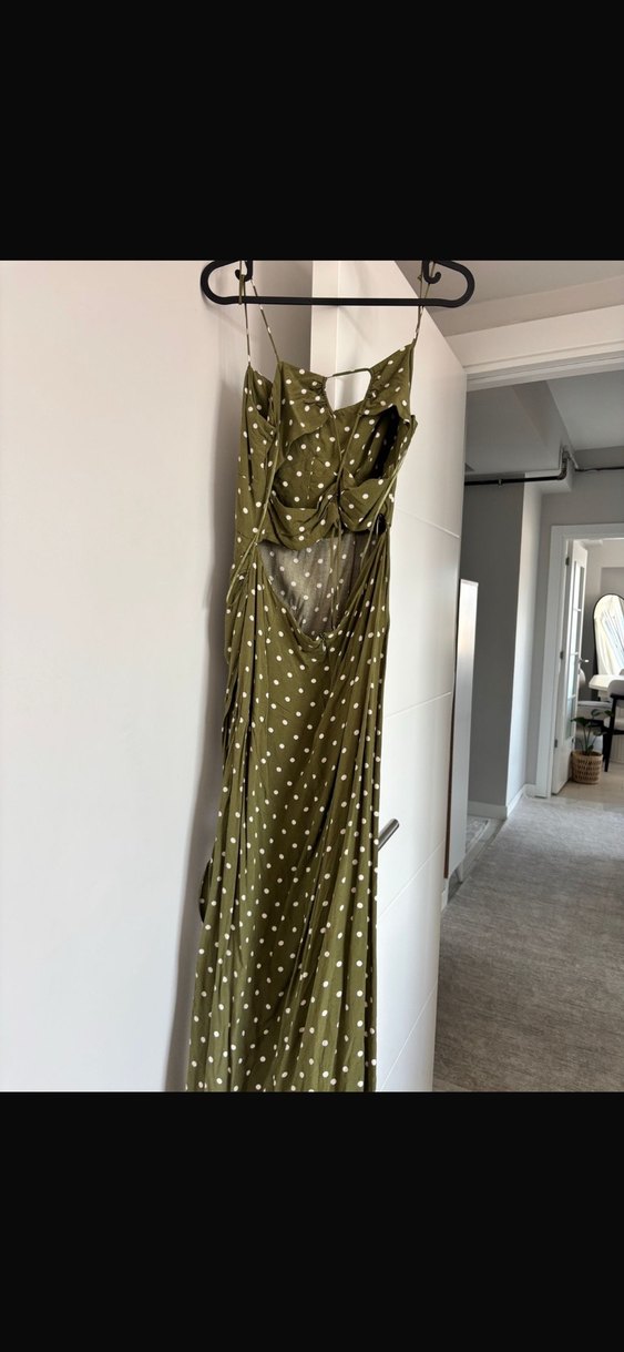 Puantiye Desenli, Drapeli, V Yakalı Uzun Keten Elbise - Görsel 4