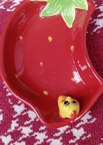 Kırmızı Renkli figürlü tasarım bir kase 2 li - Görsel 3