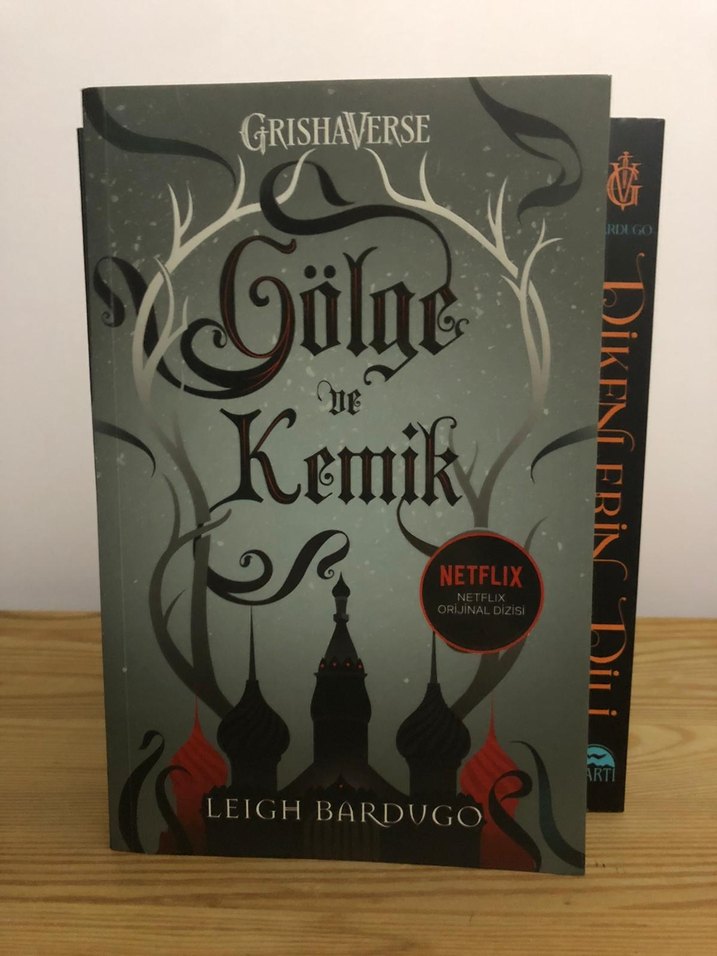 Leigh Bardugo Roman Seti (6 Kitap) - Görsel 2