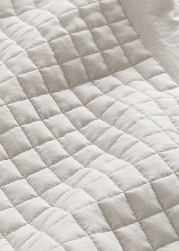 H&M Kopitone Yatak Örtüsü - Görsel 3