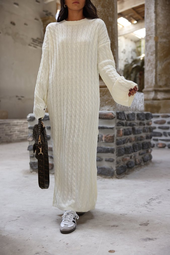 Beyaz Örgü Yün Uzun Elbise - Görsel 3