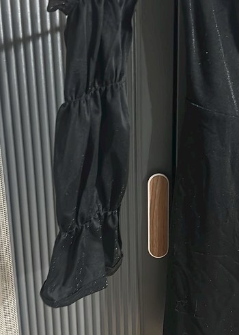 Kısa Siyah Drapeli Kadın Elbise - Görsel 2