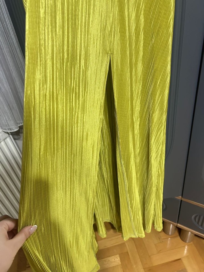 Yağ Yeşili Pilili Uzun Kadın Elbise - Görsel 3