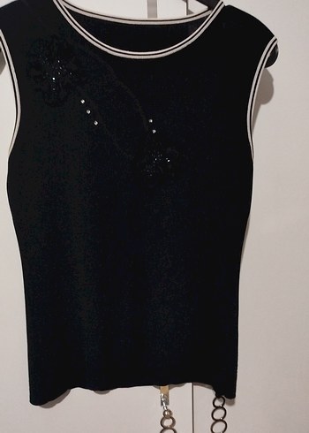 İkili Takım: Kancalı Siyah Nakışlı İnce Ceket ve Kolsuz Buluz - Görsel 6