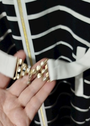 Çizgili Siyah Uzun Kap - Görsel 2