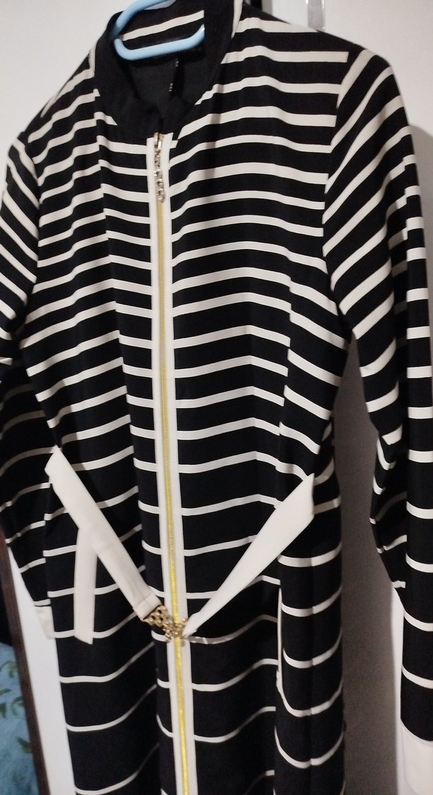 Çizgili Siyah Uzun Kap - Görsel 4