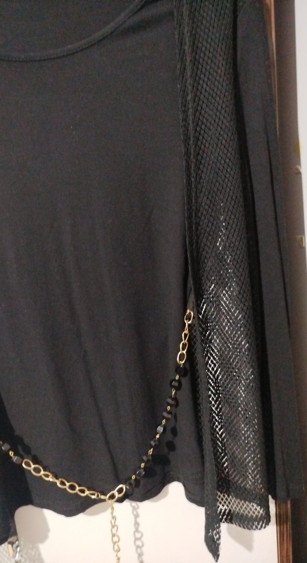 Zincir Detaylı Siyah Uzun Kollu Gotik Bluz - Görsel 4
