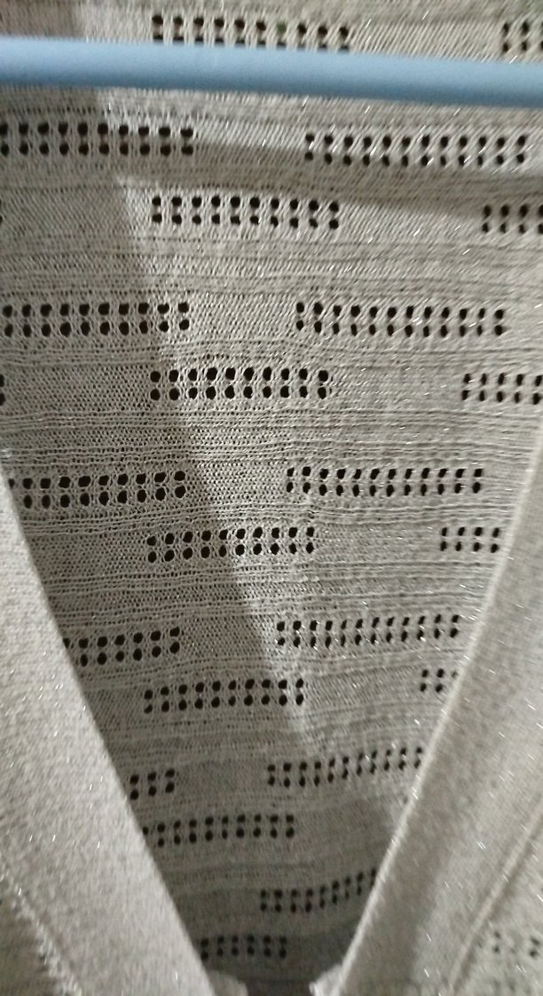 Düğmeli Gri Simli Kadın Mini Hırka - Görsel 3