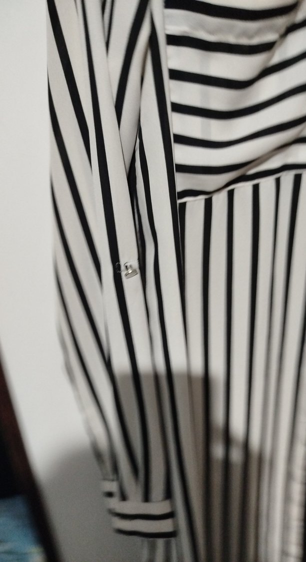 Düğmeli Çizgili Midi Kadın Gömlek - Görsel 3