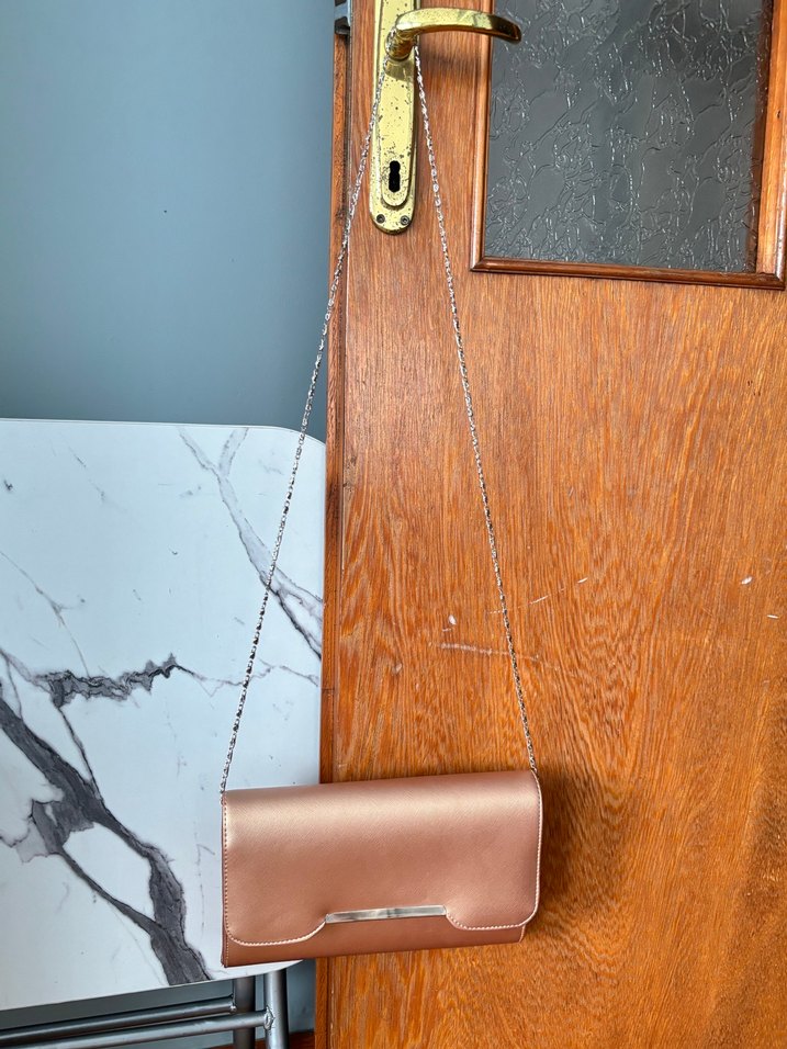 Bej Zincir Detaylı Deri Kadın abiye Çanta - Görsel 3