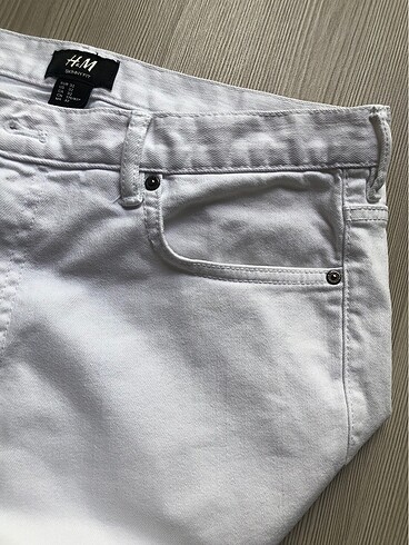 32 Beden beyaz Renk Beyaz jeans