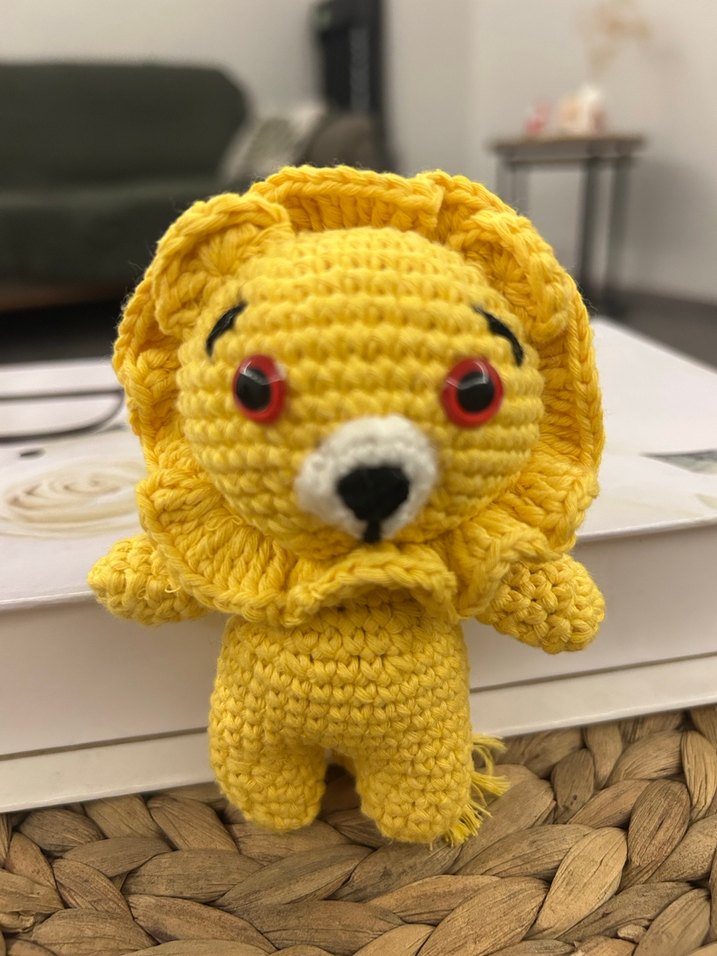 Sarı Renkli El Örgüsü Aslan Peluş Oyuncak - Görsel 4