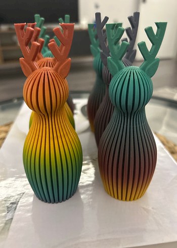 Renkli Modern Geyik Figürleri - Görsel 3