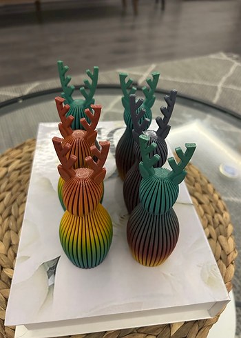 Renkli Modern Geyik Figürleri - Görsel 4