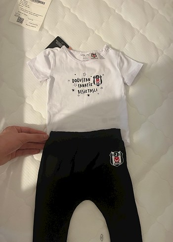 Beyaz Baskılı Kısa Kollu çocuk takımı - Görsel 2