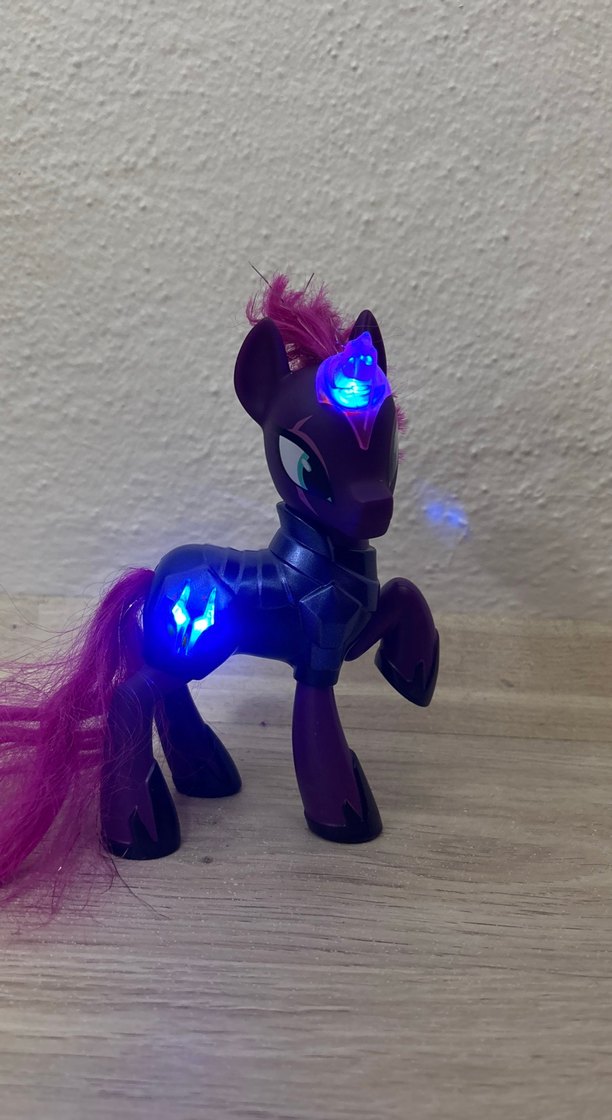 Orijinal Işıklı Büyük Pony Figürü - Görsel 5