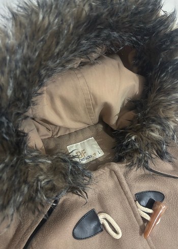 Kürklü Kapüşonlu Bej Kaban - Görsel 3