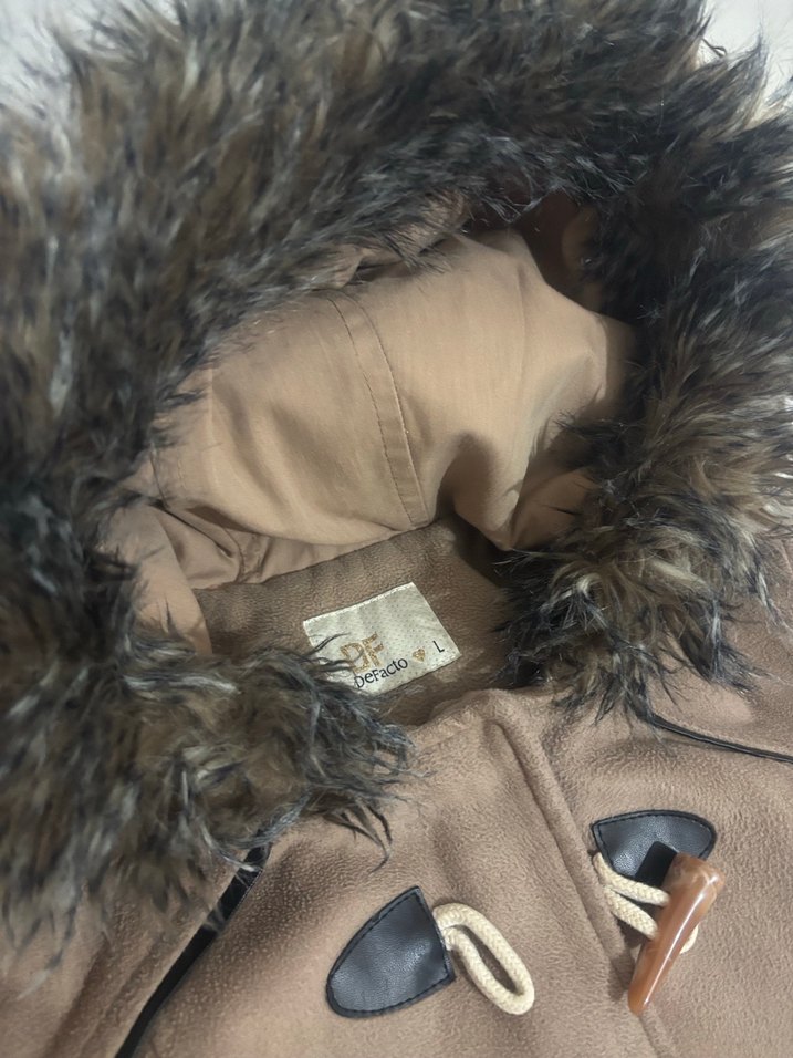 Kürklü Kapüşonlu Bej Kaban - Görsel 3