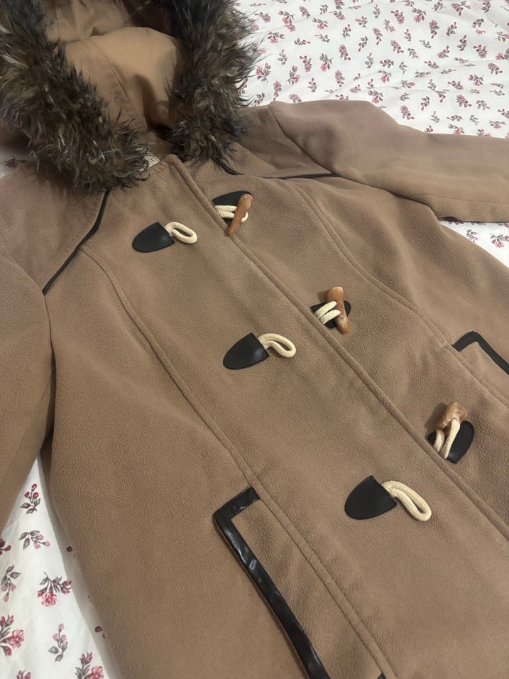 Kürklü Kapüşonlu Bej Kaban - Görsel 2