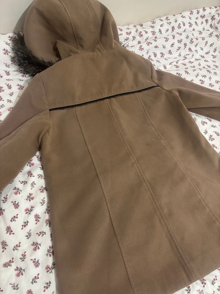 Kürklü Kapüşonlu Bej Kaban - Görsel 4