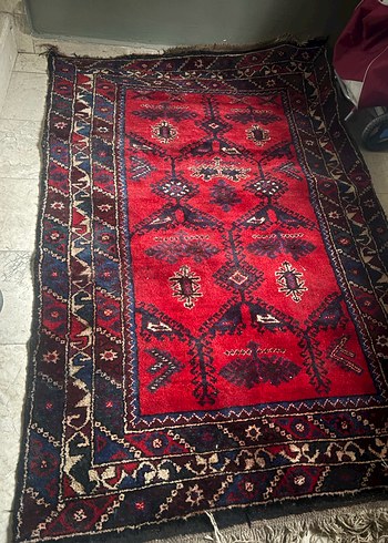 Koyu Kırmızı Desenli Antika Halı - Görsel 4