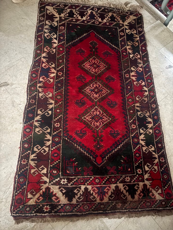 Koyu Kırmızı Desenli Antika Halı - Görsel 3