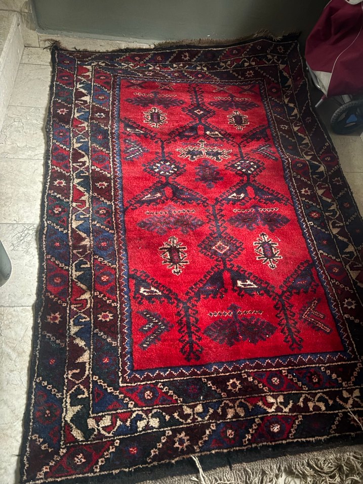 Koyu Kırmızı Desenli Antika Halı - Görsel 4