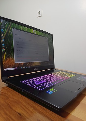 MSI KATANA 17 b13vgk-1287xtr - Görsel 2