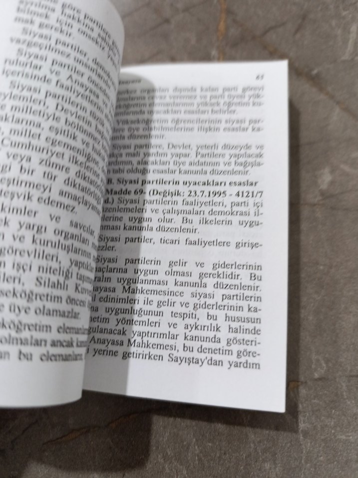 T.C. Anayasası 12 Eylül 2010 Cep Kitap - Görsel 2