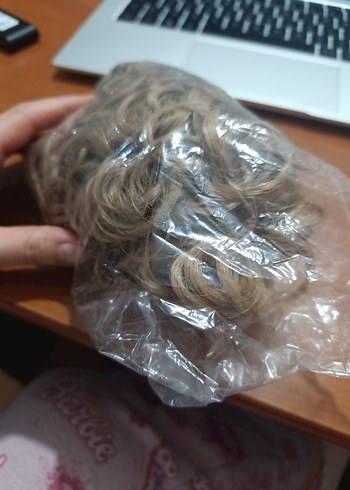 Bej Elastik Sentetik Bukleli Peruk sıfır ürün - Görsel 5