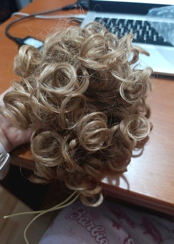 Bej Elastik Sentetik Bukleli Peruk sıfır ürün - Görsel 6