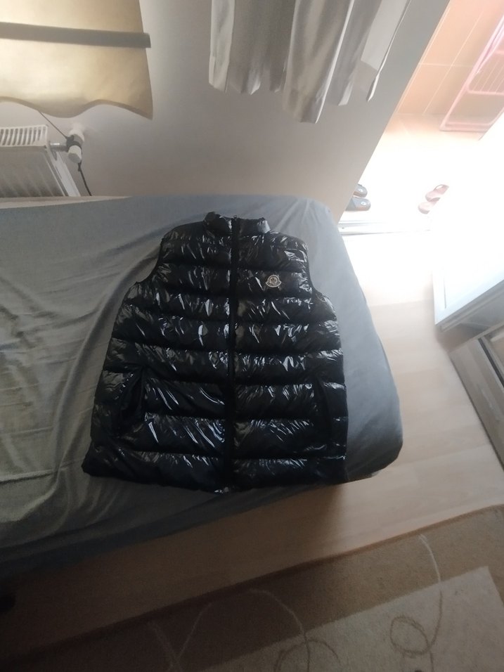 Siyah Parlak Düğmeli Erkek Şişme Yelek - Görsel 4