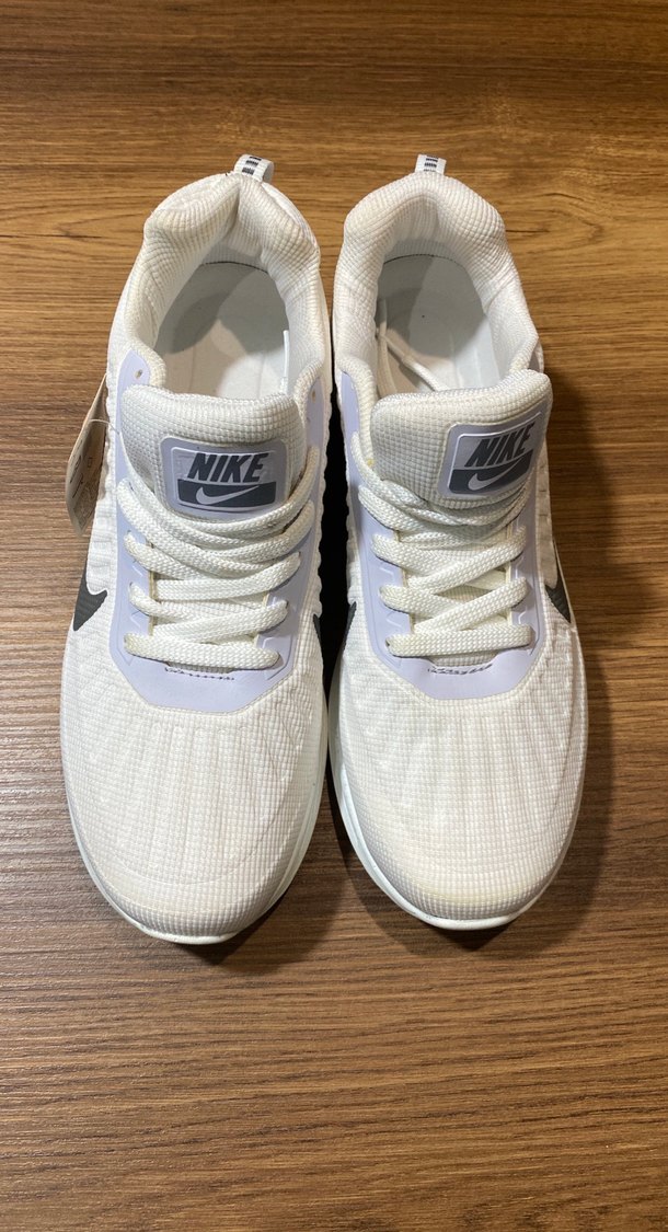 Nike Beyaz Kadın Spor Ayakkabı - Görsel 2