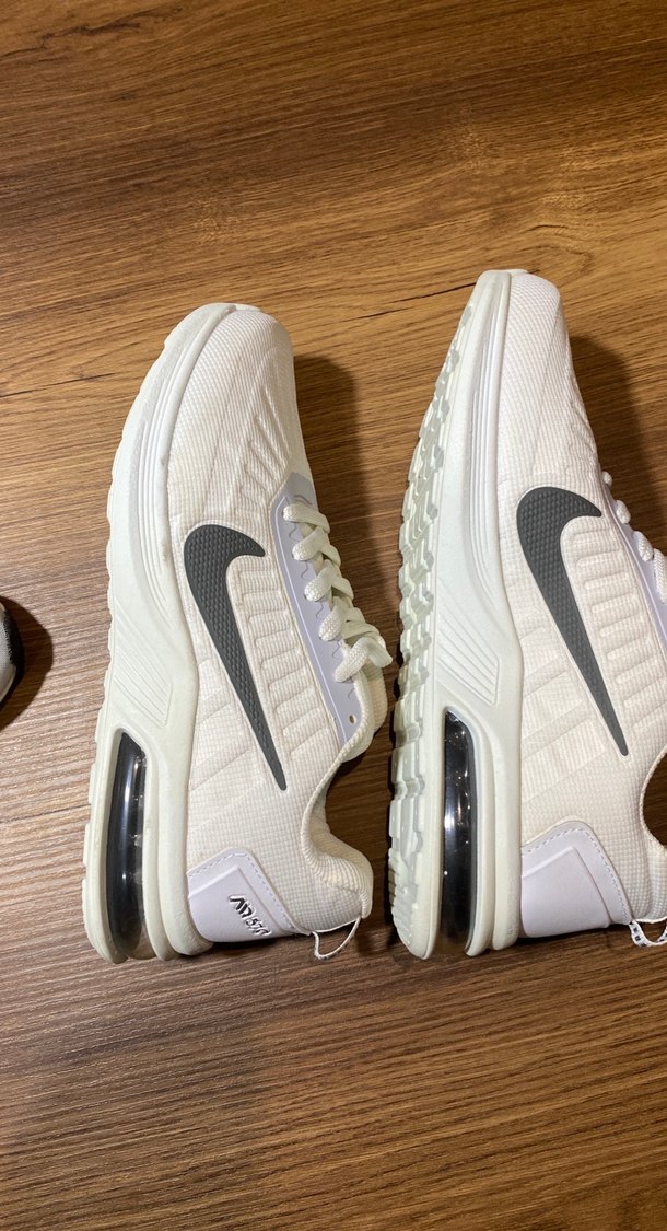 Nike Beyaz Kadın Spor Ayakkabı - Görsel 5