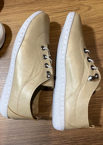 Bej Kadın Dolgu Topuk Deri Günlük Ayakkabı - Görsel 4