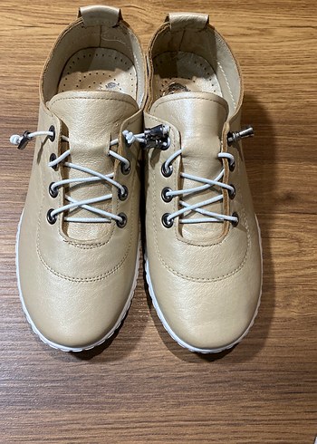 Bej Kadın Dolgu Topuk Deri Günlük Ayakkabı - Görsel 2