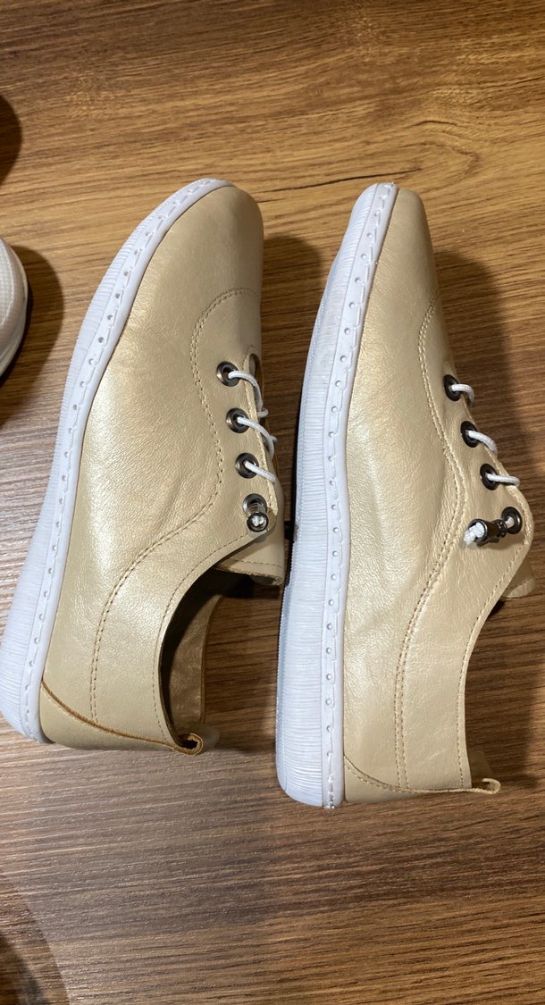 Bej Kadın Dolgu Topuk Deri Günlük Ayakkabı - Görsel 4