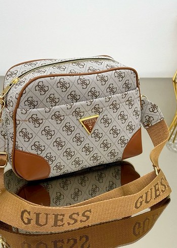 Guess Siyah Deri Kadın Çapraz Çanta - Görsel 3