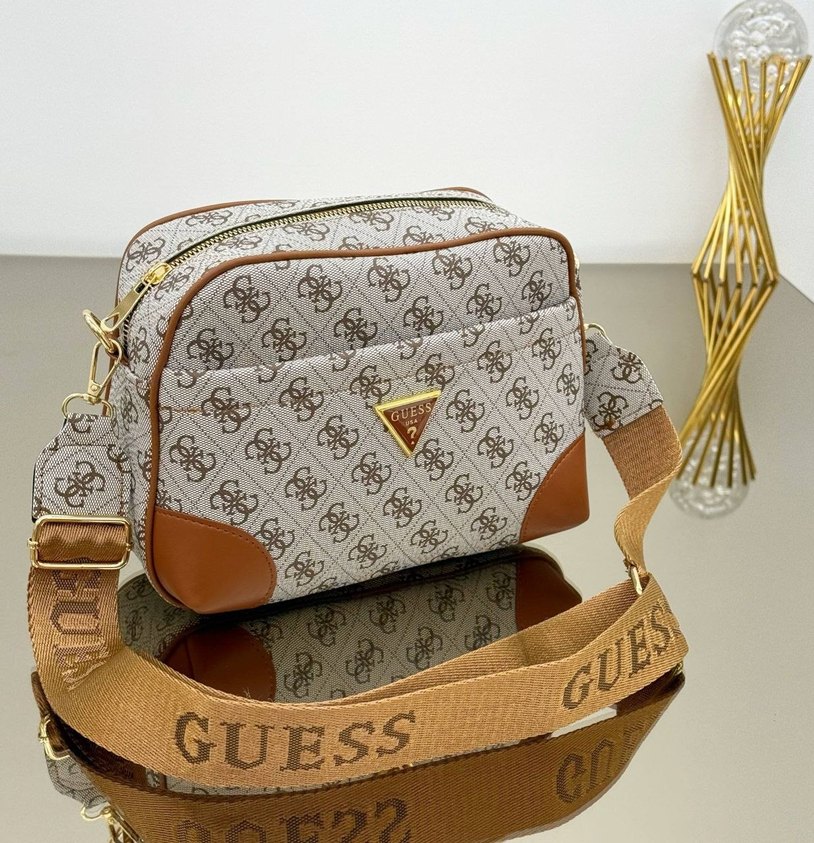 Guess Siyah Deri Kadın Çapraz Çanta - Görsel 3