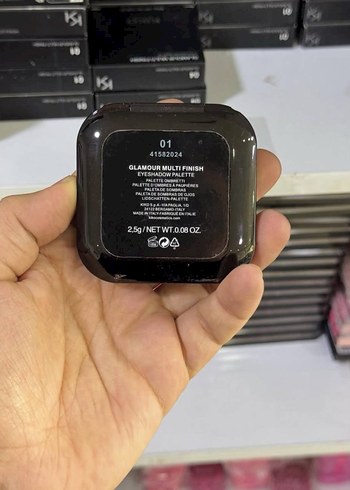 KIKO Glamour Multi Finish Far Paleti 01 - Görsel 3