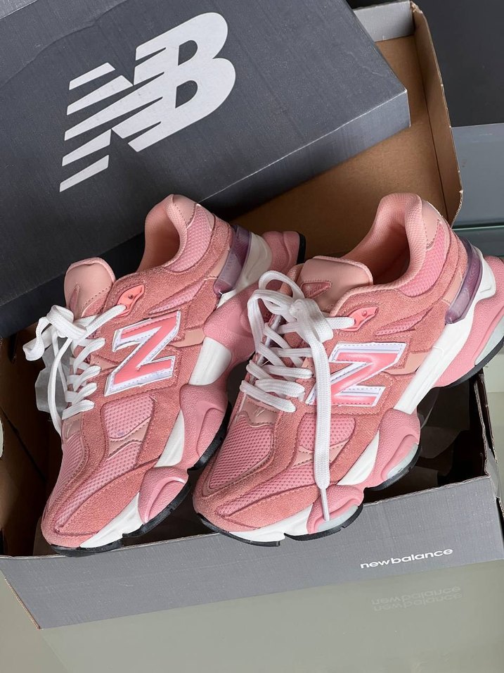 New Balance Pembe Bağcıklı Spor Ayakkabı - Görsel 3