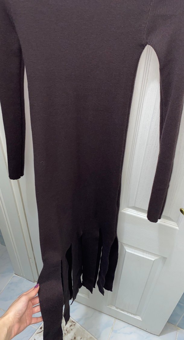 Koton x Melis Agazat Uzun kollu dik yaka asimetrik triko elbise - Görsel 5