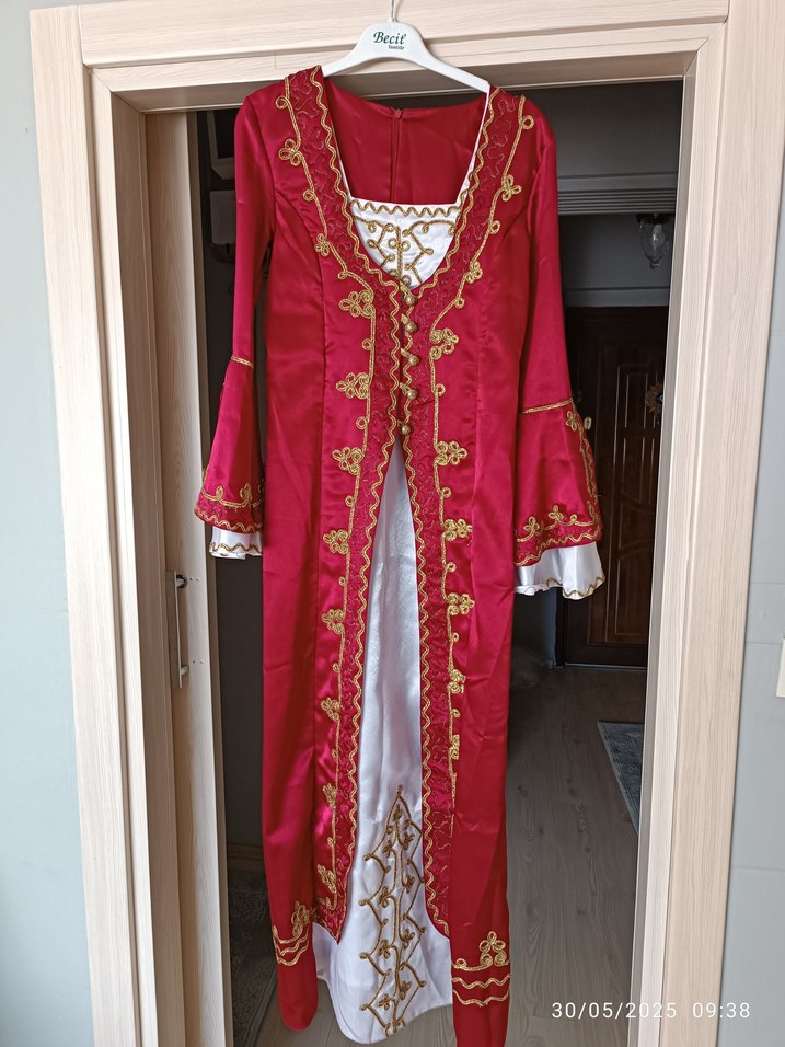 Diger Bordo Nakışlı Uzun Kollu Henna Elbisesi - Görsel 3