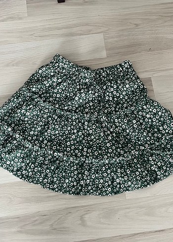 Yeşil Fırfırlı Bağlama Desenli Mini Etek - Görsel 2