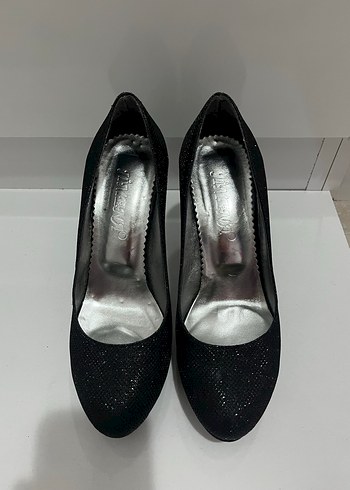 Siyah Parlak Stiletto Topuklu Kadın Ayakkabı - Görsel 2