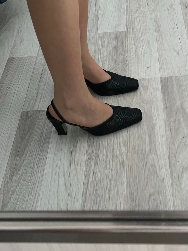 Tokalı Siyah Yılan Desenli Stiletto - Görsel 3