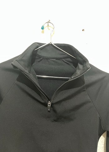 Siyah Yarım Fermuarlı Spor Kadın giyim - Görsel 2