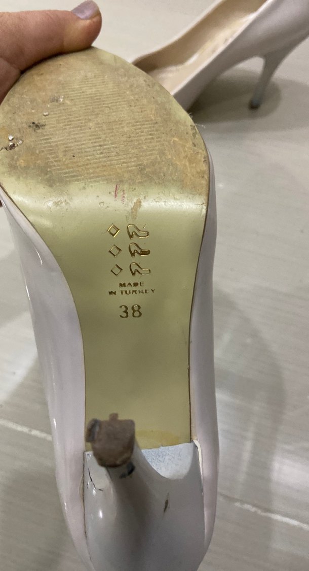 Beyaz Stiletto Topuklu Kadın Ayakkabı - Görsel 2