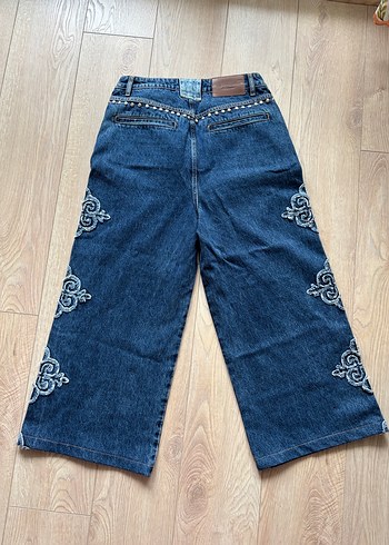 LES BENJAMIS Nakışlı Düğmeli Lacivert Bol Kesim Kadın Kot - Görsel 2